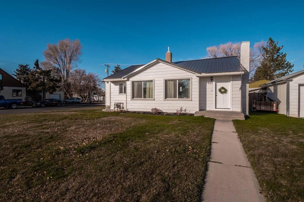 Professionally Designed Central Idaho Falls Home - 4 Bed 2 Bath Экстерьер фото